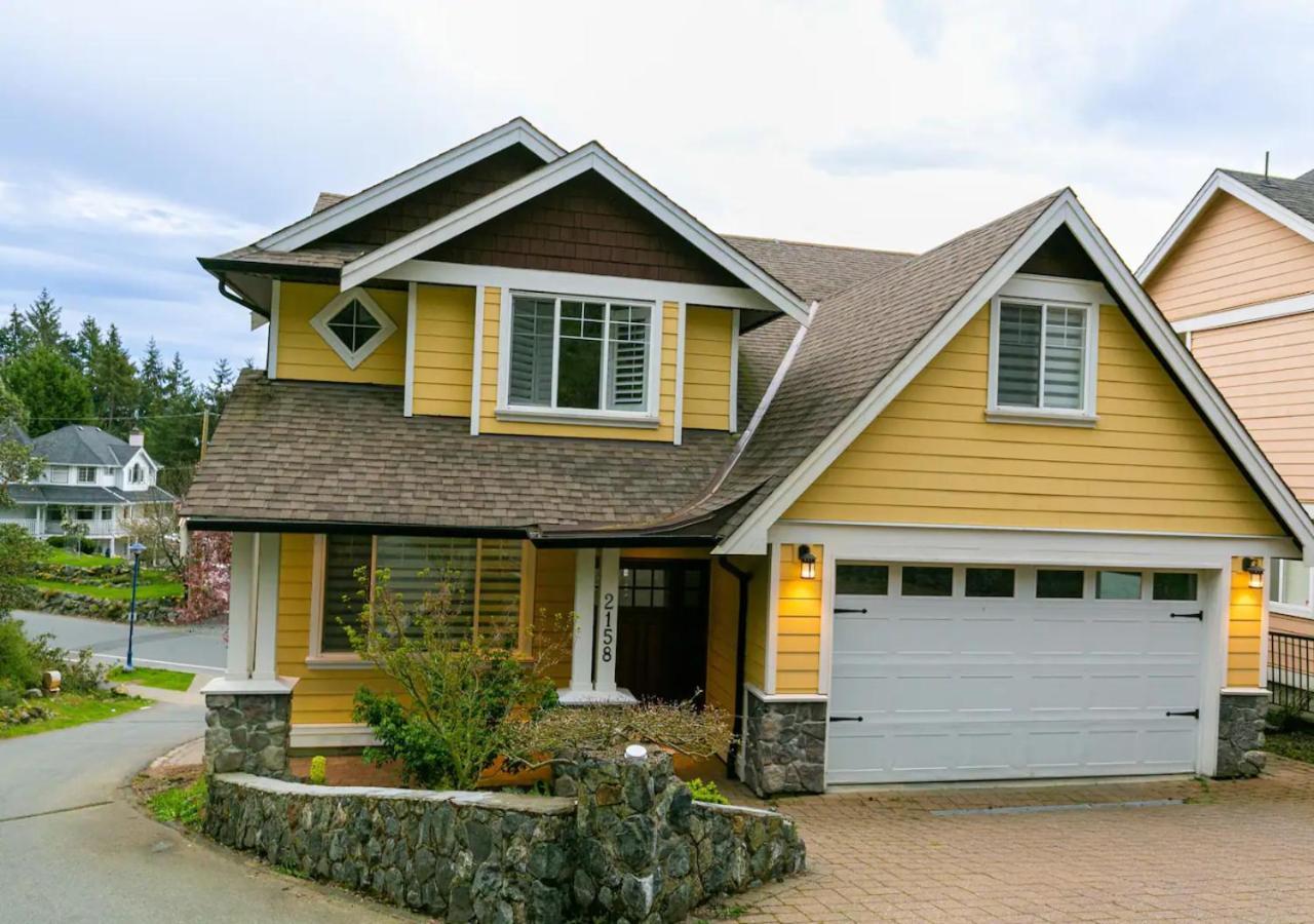 Bellamy Manor Large Home With 5Beds! In Langford Victoria Exterior photo